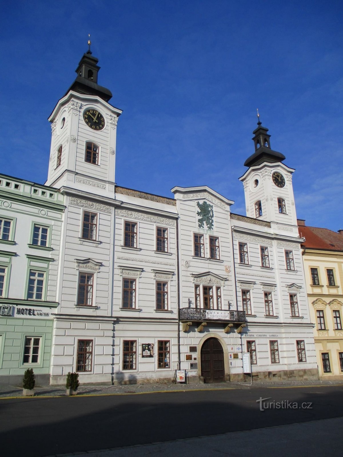 Former town hall No. 1 on Velké náměstí (Hradec Králové, 9.2.2020/XNUMX/XNUMX)