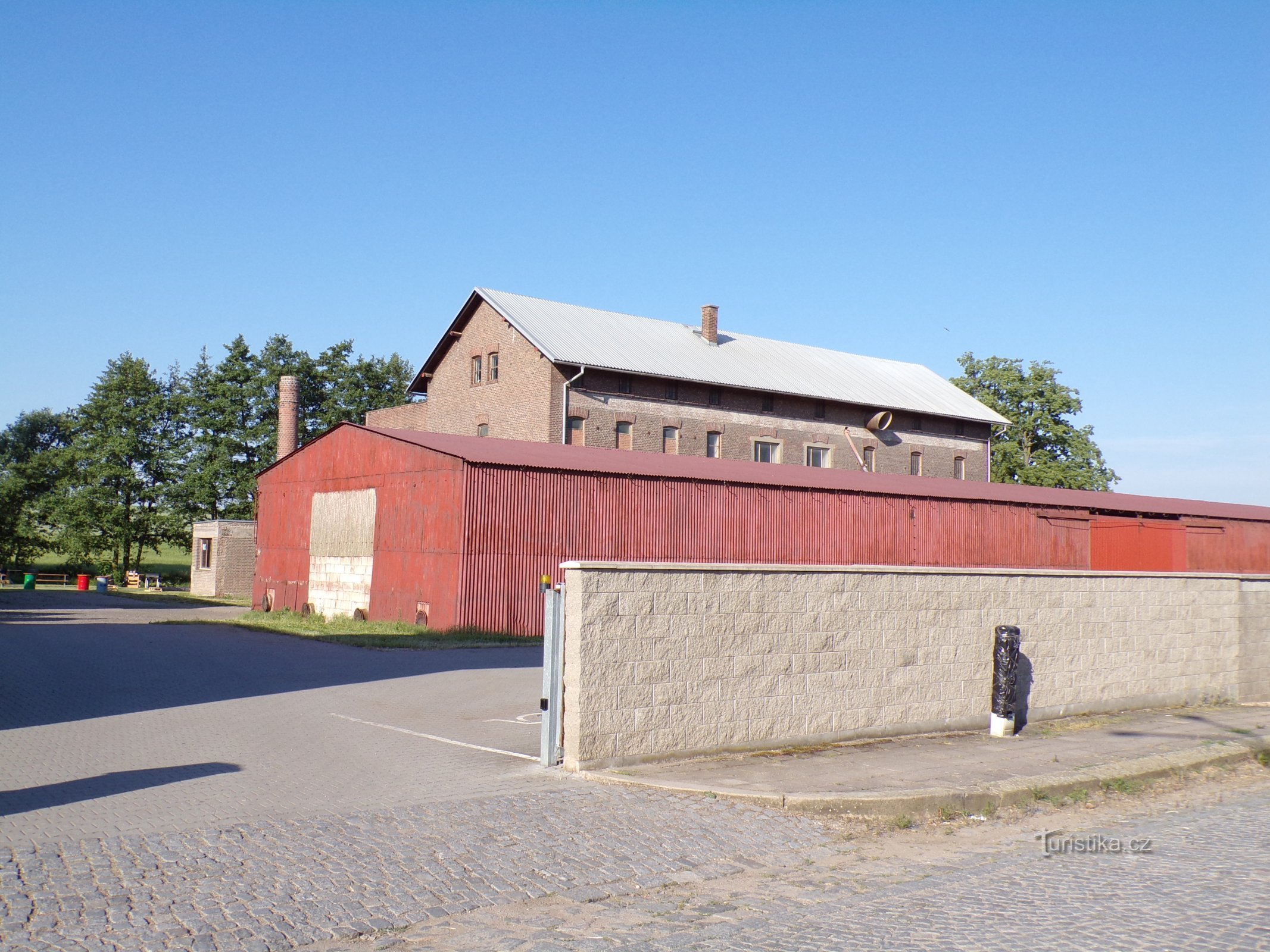 Ehemalige Trocknungsanlage (Čistěves, 20.6.2021)