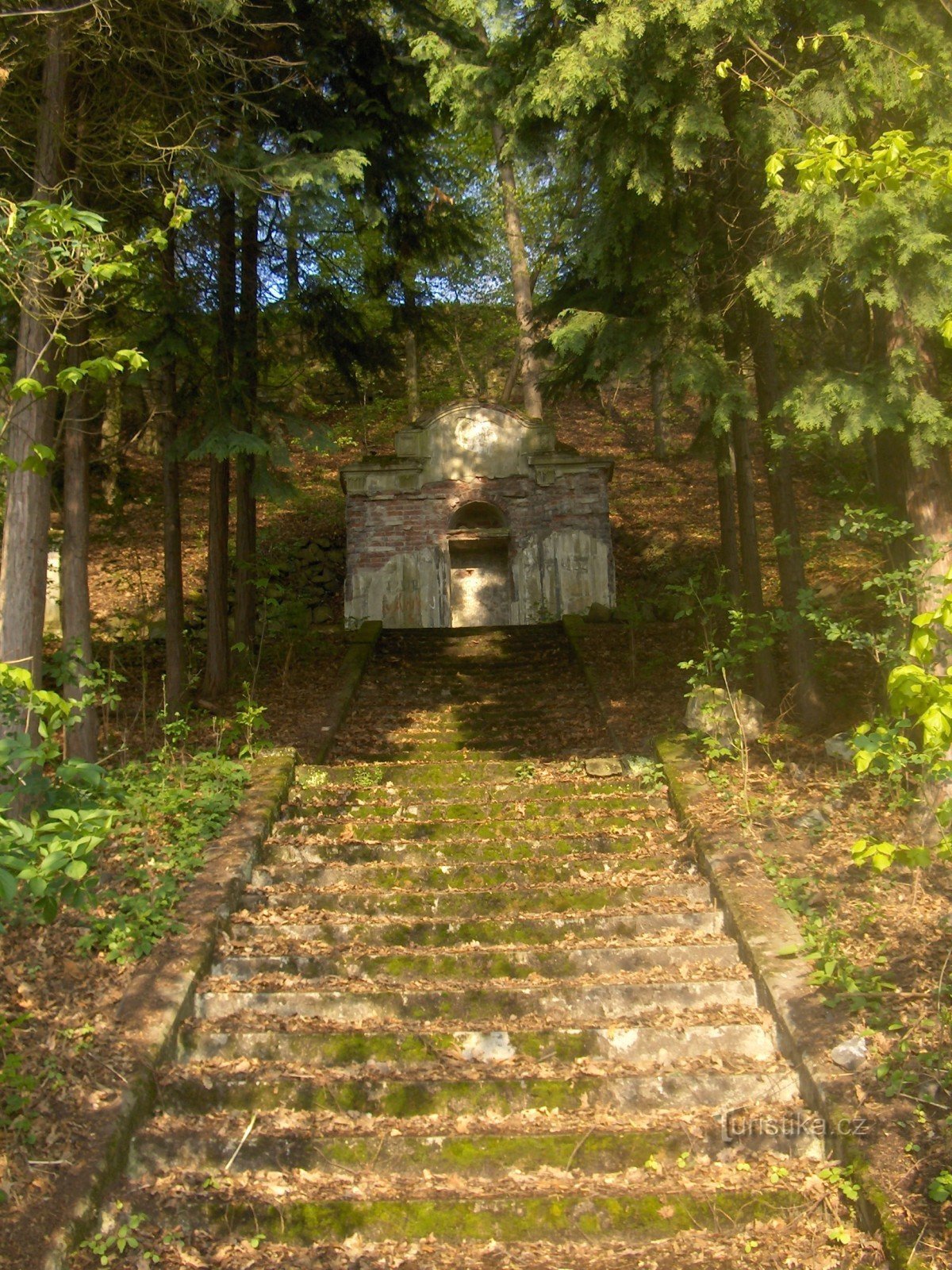 L'ancienne station thermale de Chmelnice