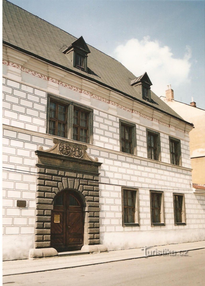 tidligere lutherske gymnasium 1999