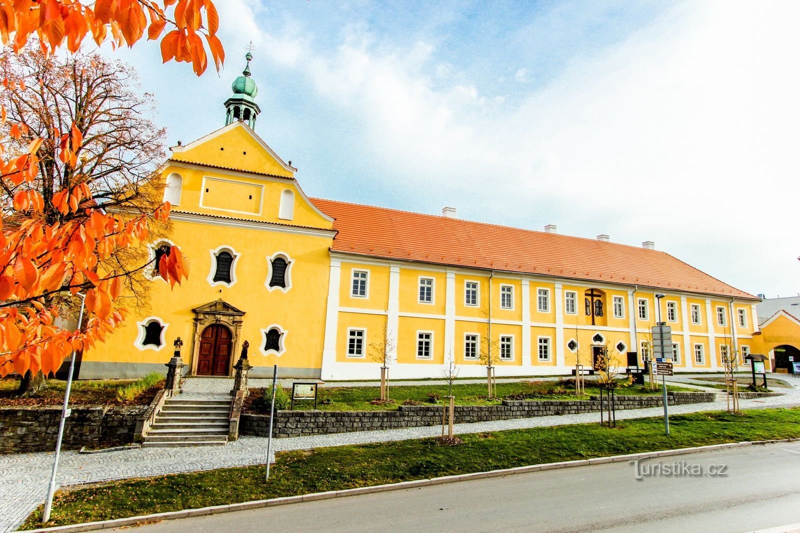 The former Franciscan monastery has been transformed into a place of culture and meeting. Photo: M. Brdek