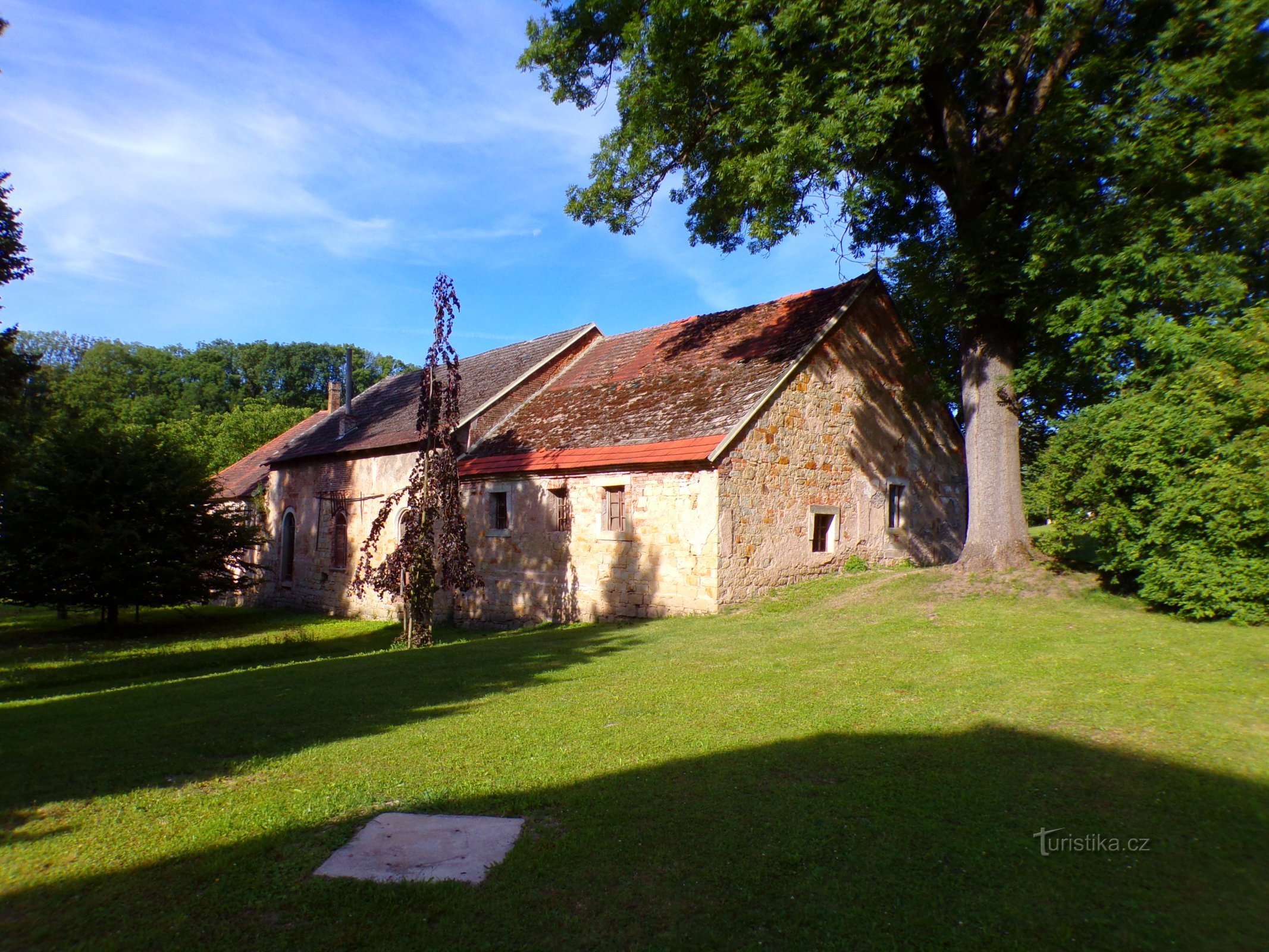 Bivša pivovara s hladnjačom (Velichovky, 18.7.2022.)