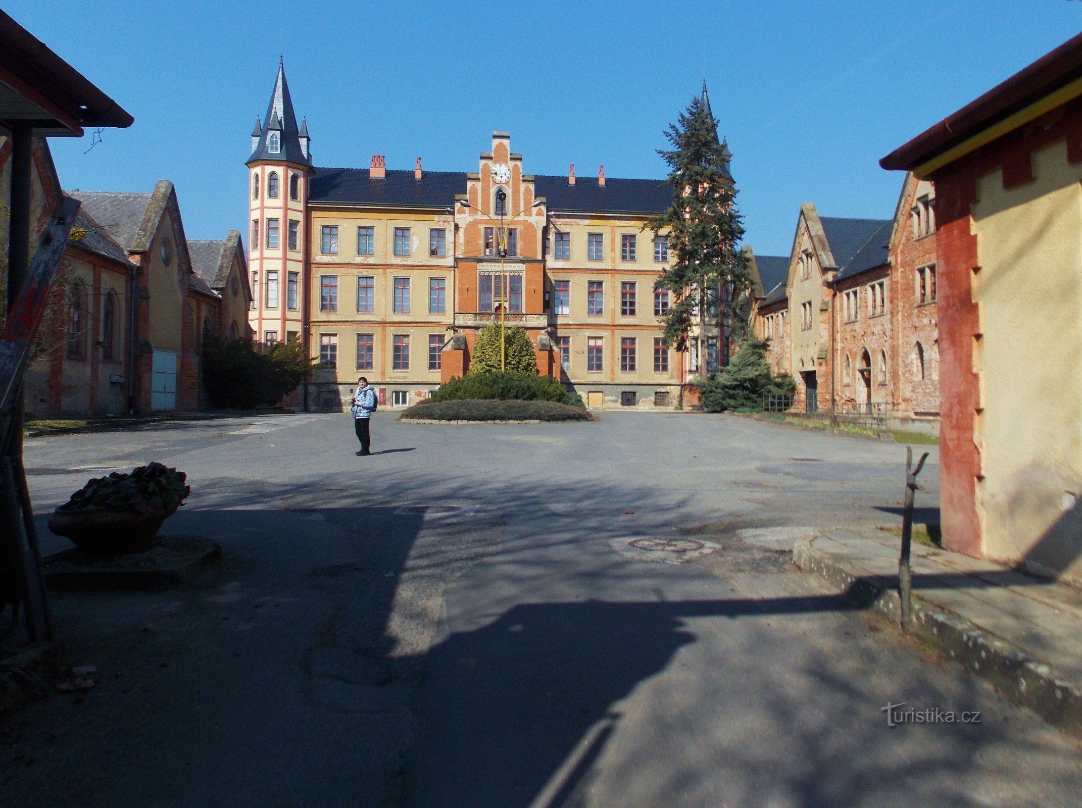 Vinho Bzenec diretamente do castelo em Bzenec