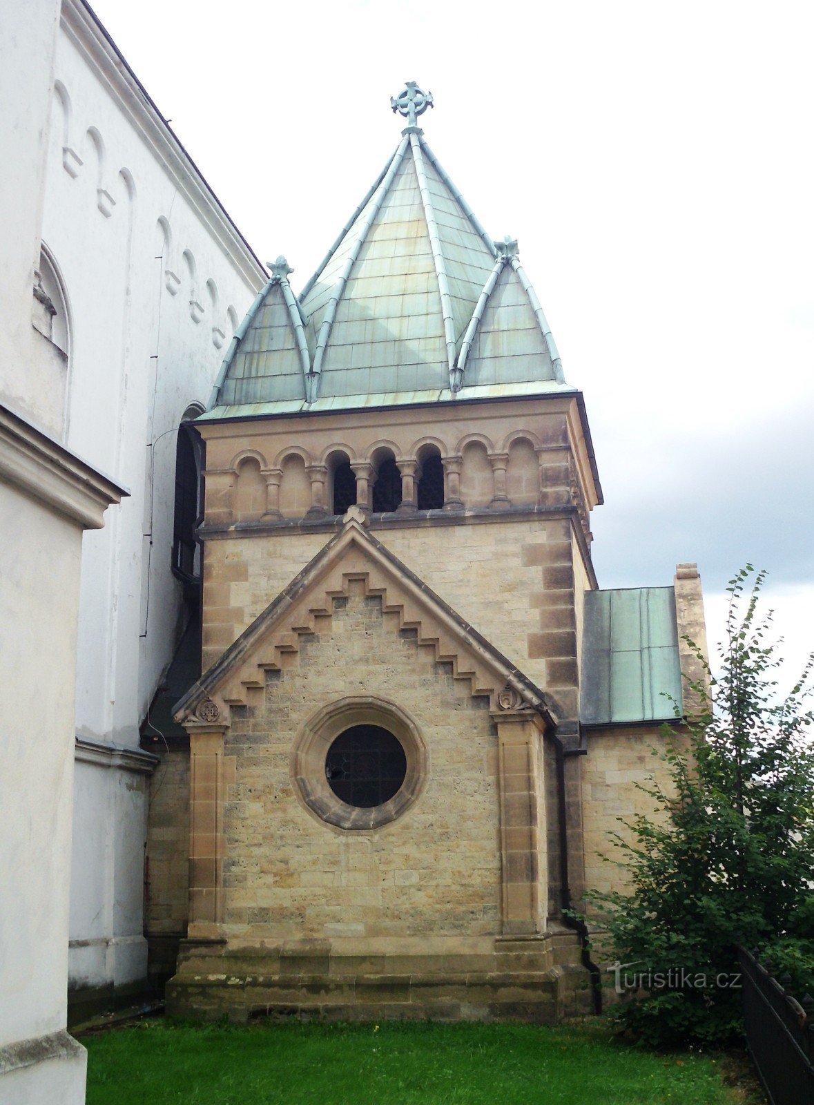 Čakovice (Praga) - Cerkev sv. Remigia