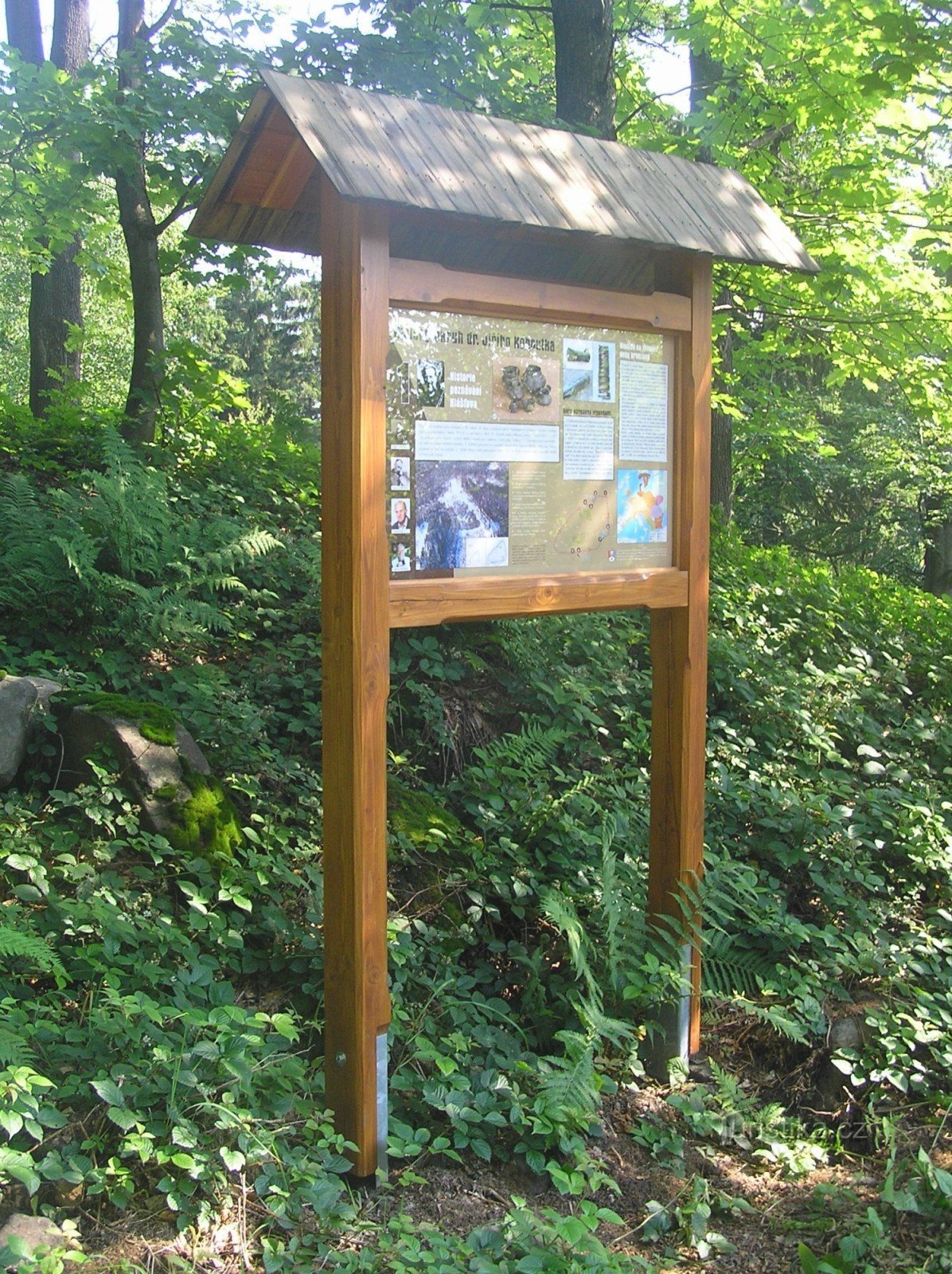 educational trail sign