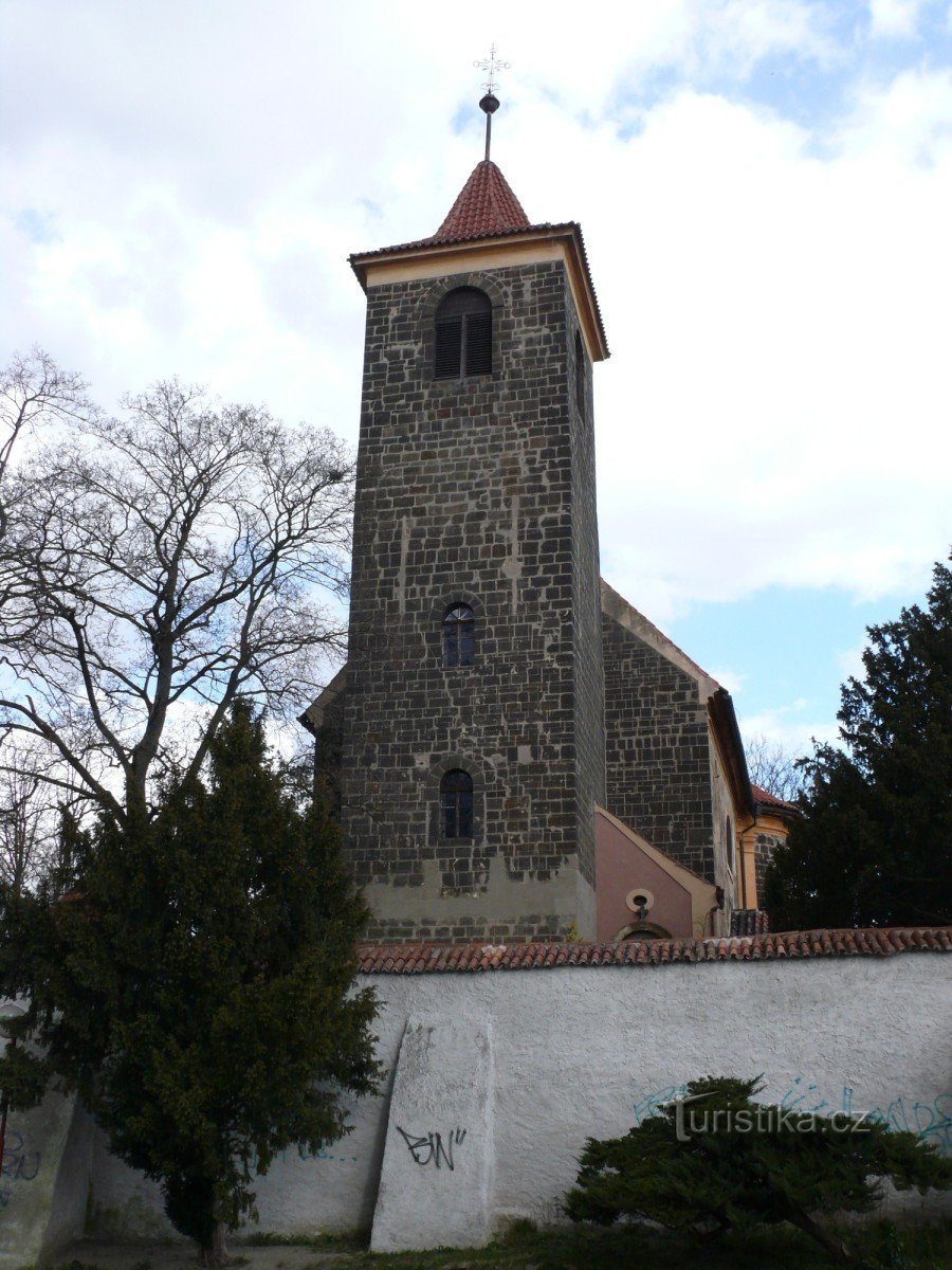 Čelákovice - Église de l'Assomption de la Vierge Marie