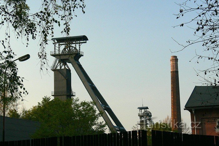 Widok ogólny terenu kopalni (październik 2010)