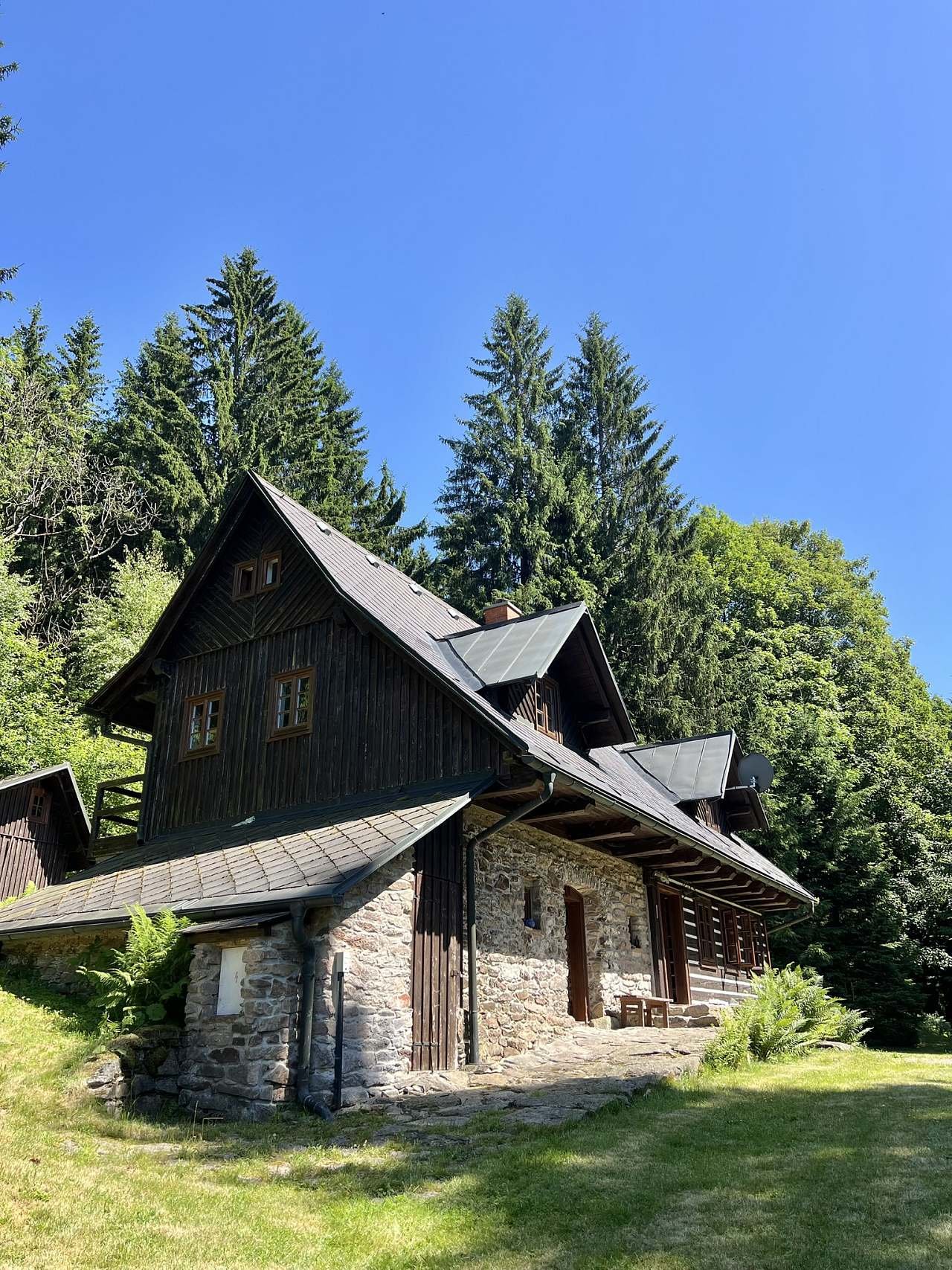 celkový pohled na chalupu