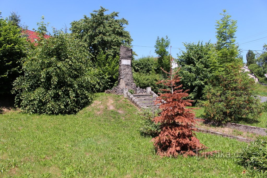 General view of the monument