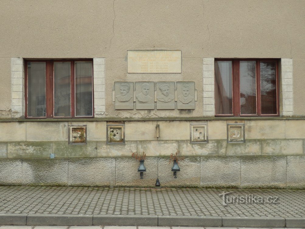 Vue générale du lieu de culte