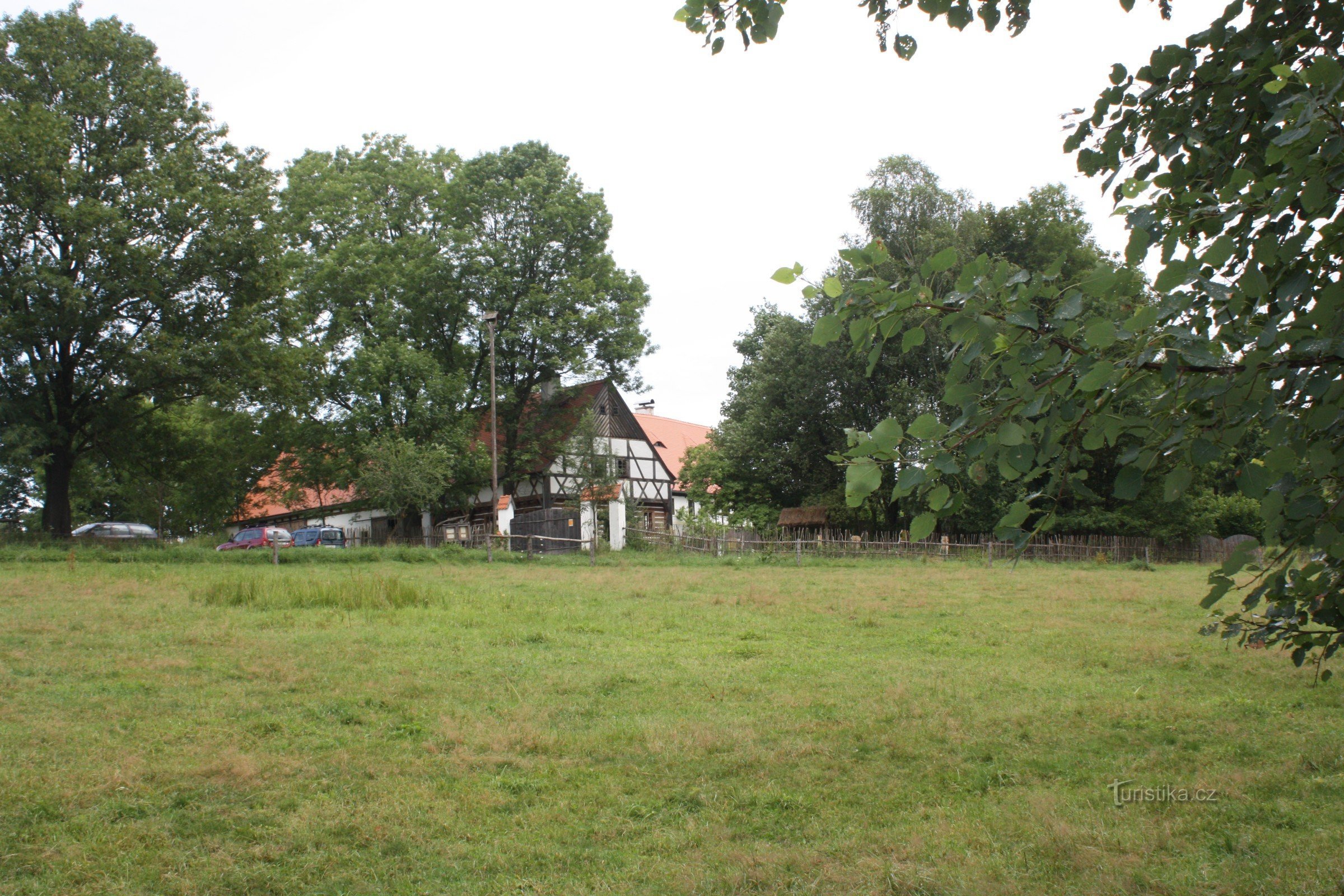 Vista generale dell'azienda dalla strada