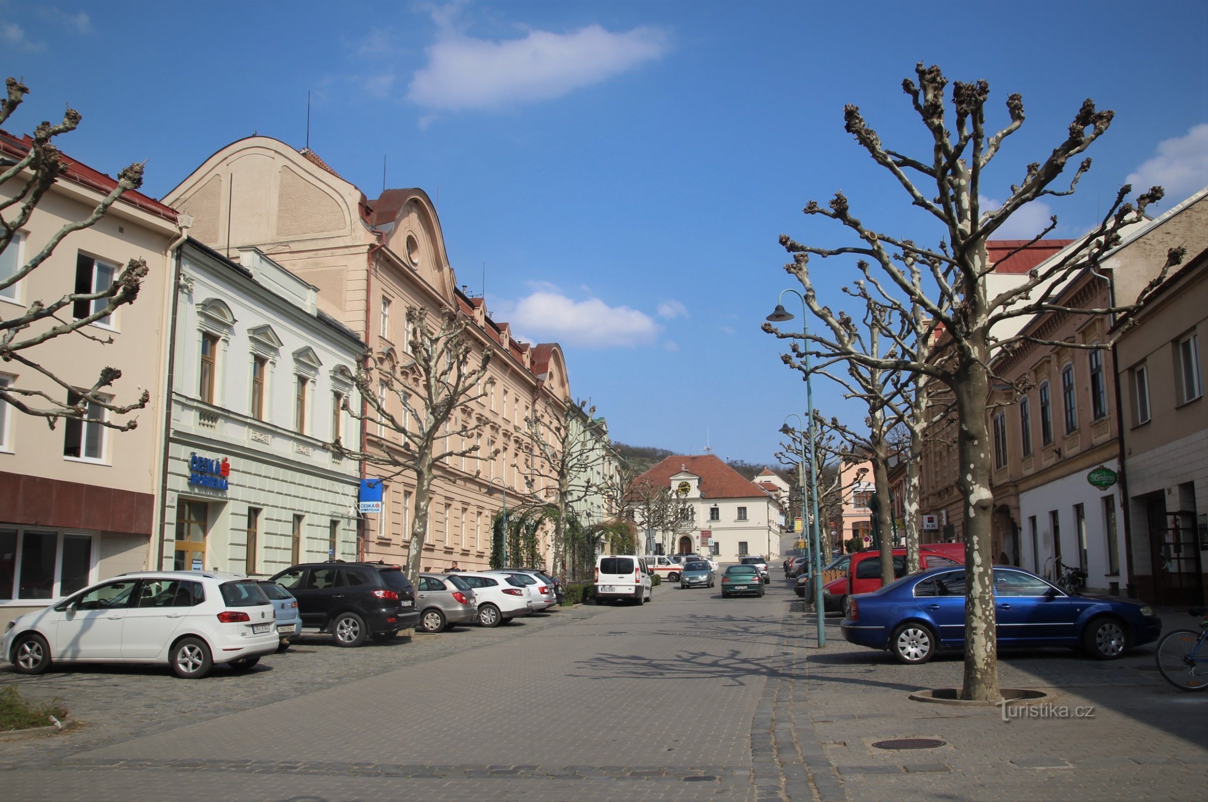 Centrem Židlochovic je náměstí Svobody