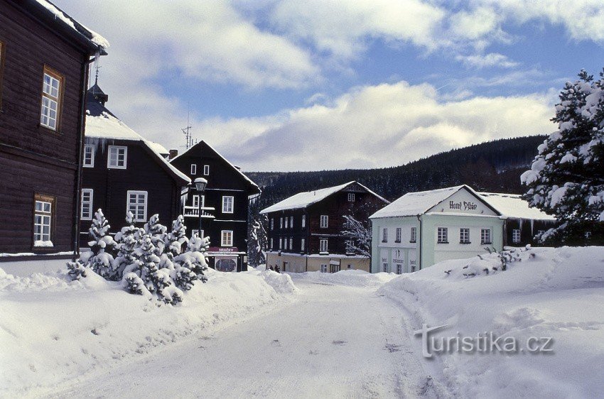 Karlovy Studánky Center