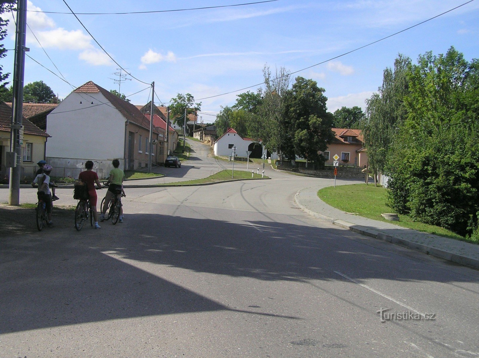 centrum wsi (sierpień 2006)