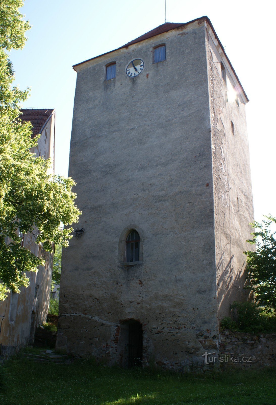 要塞の中心 - 居住用の塔