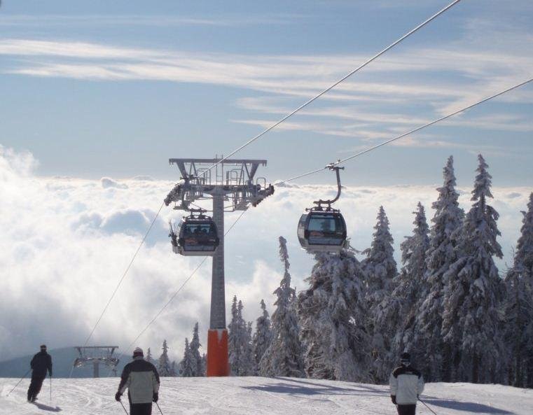 Teleférico de la montaña negra