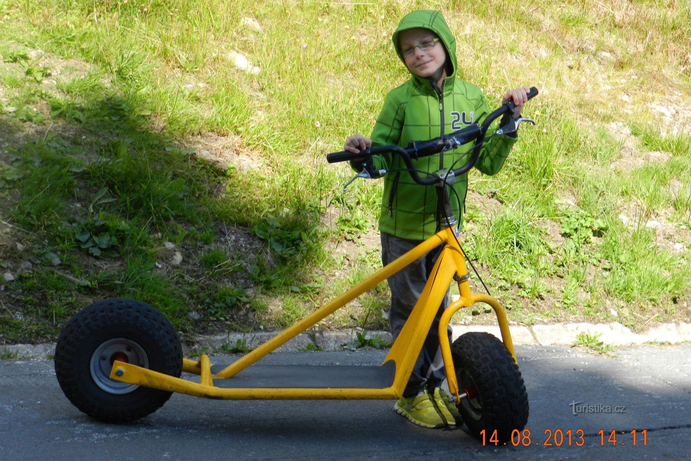 Černá hora - descent on a mountain scooter also for children from 8 years old