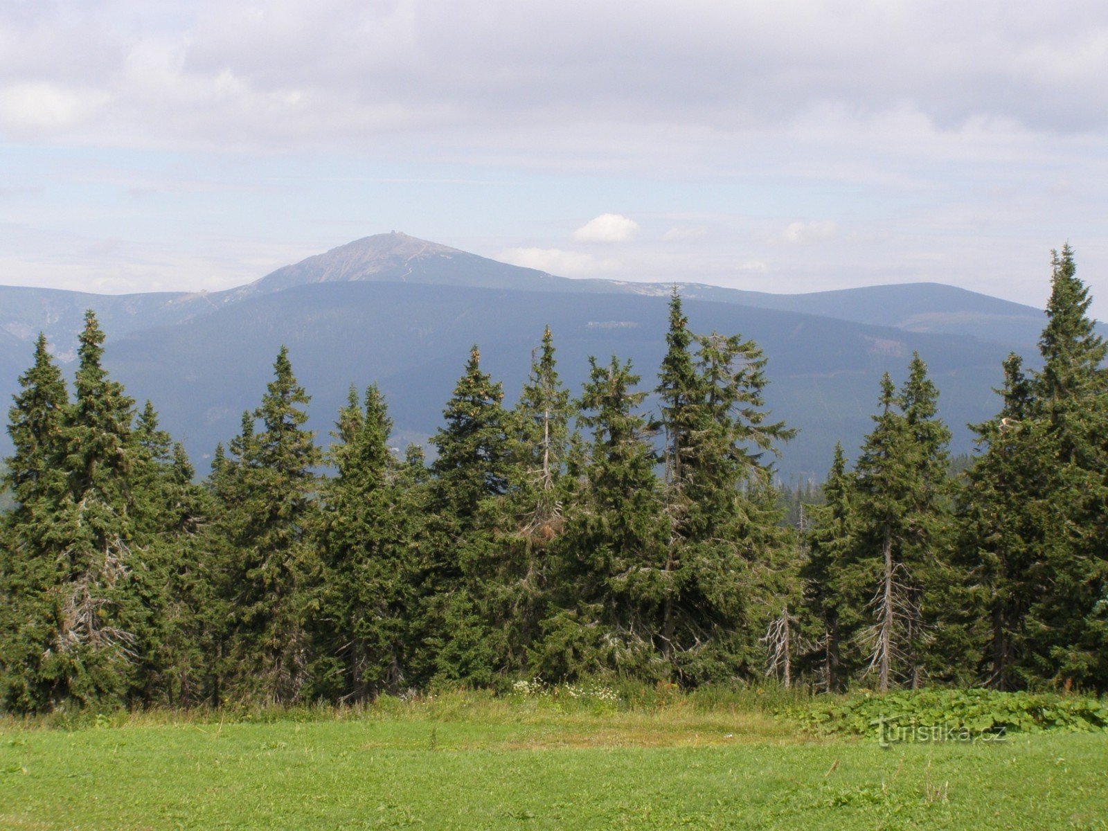 Černá hora - vista desde Černá Bouda a Sněžka