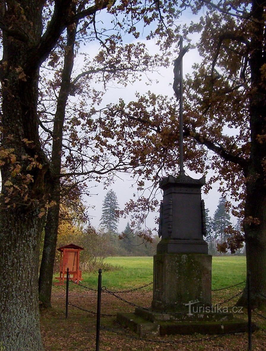 Schwarzes Kreuz zwischen Domašov nad Bystřicí und Nova Véská aus dem Jahre 1858 – Denkmal der Schlacht