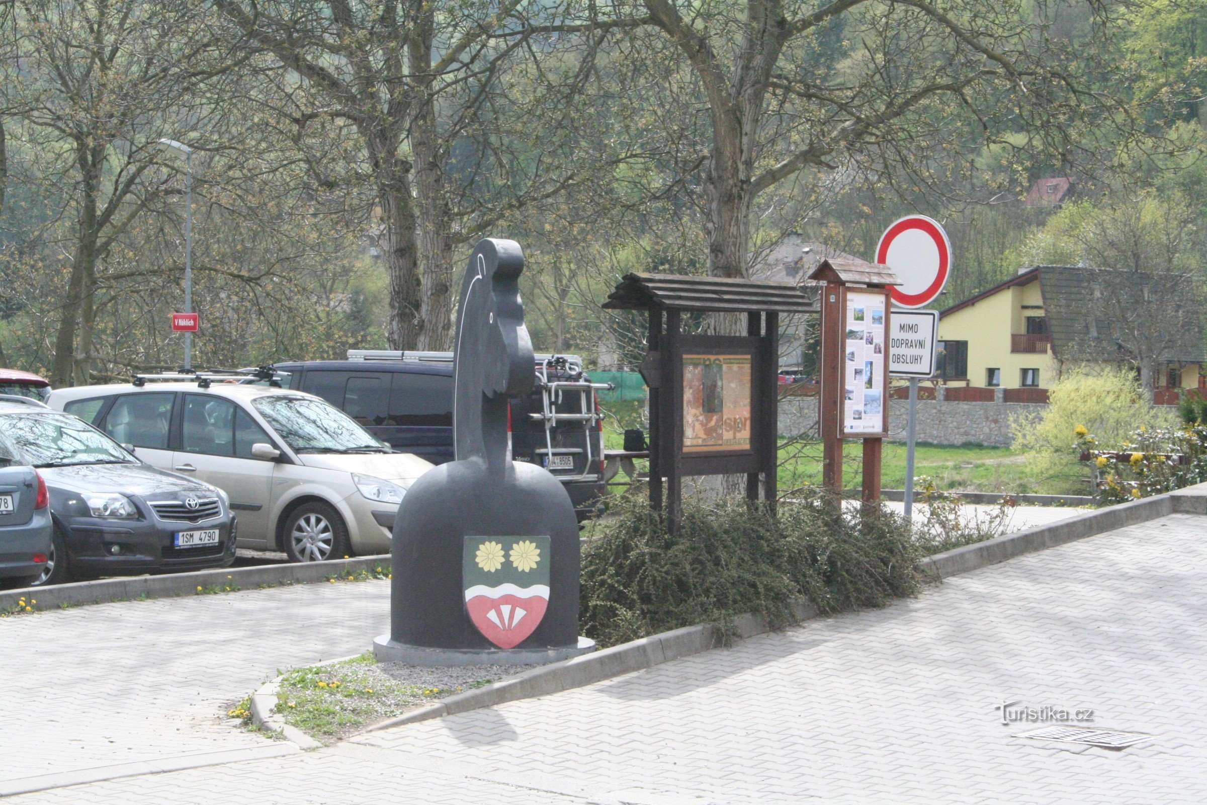 Schwarzes Pferd in Serbien