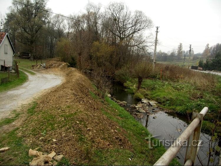 Černý potok w Tránovice