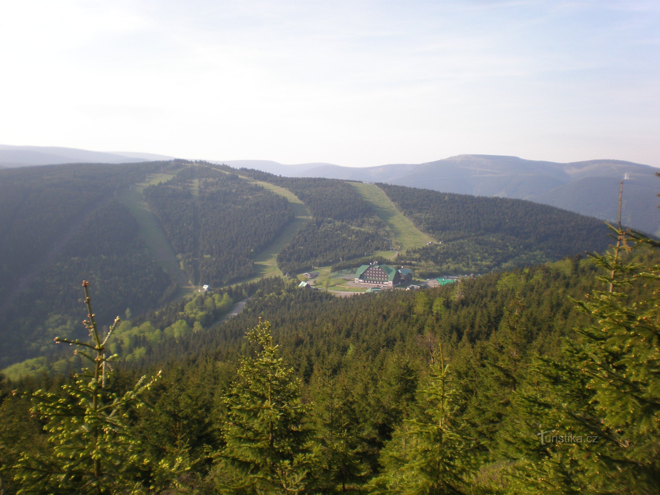 Červenohorsko sedlo in Dlouhé Stráné