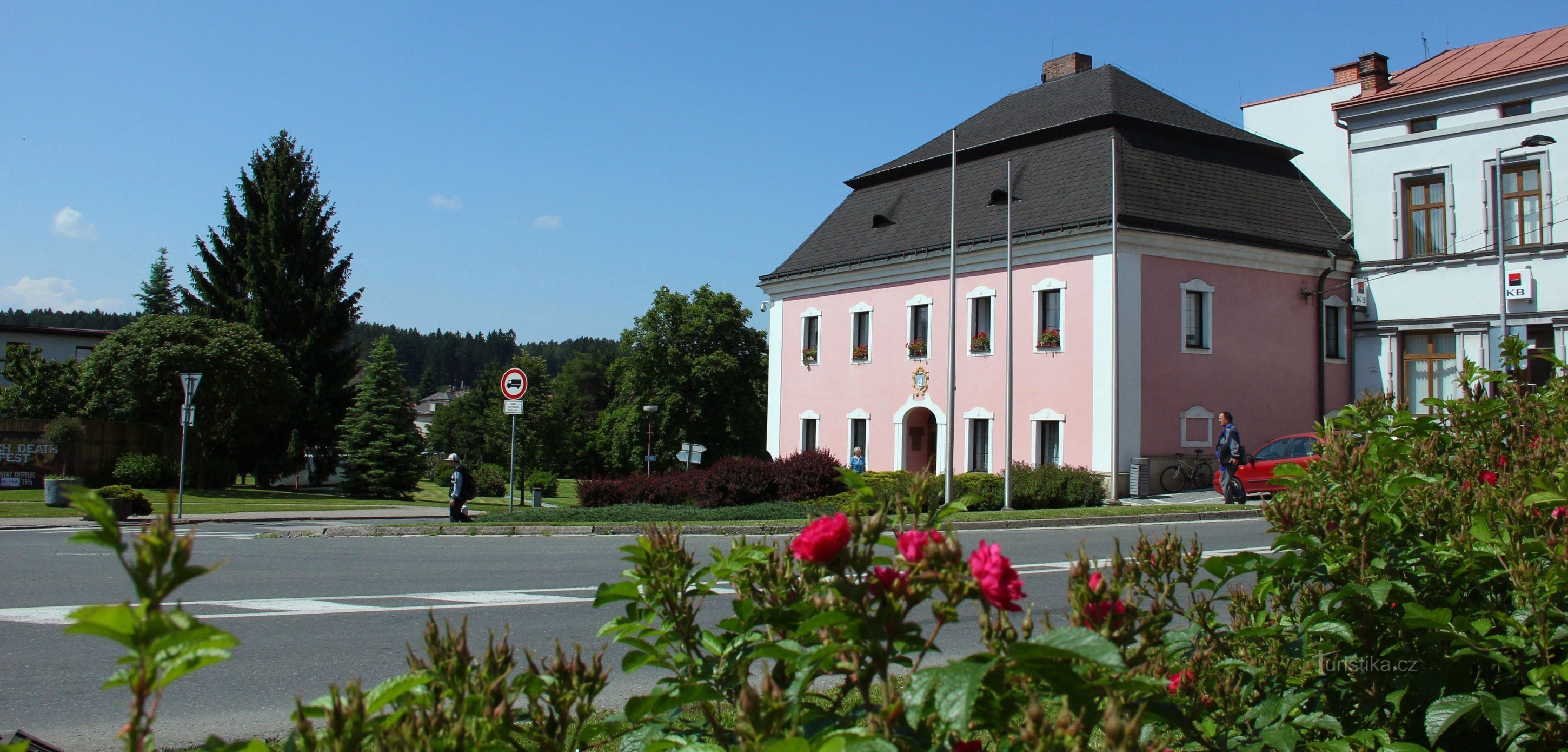 Červenokostele town hall