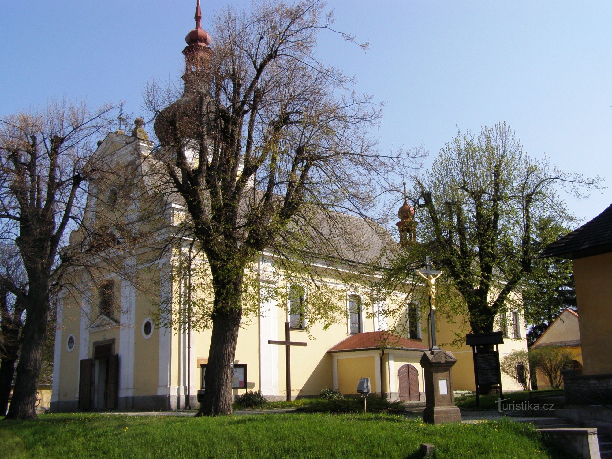 Česká Skalice - kostel Nanebevzetí Panny Marie