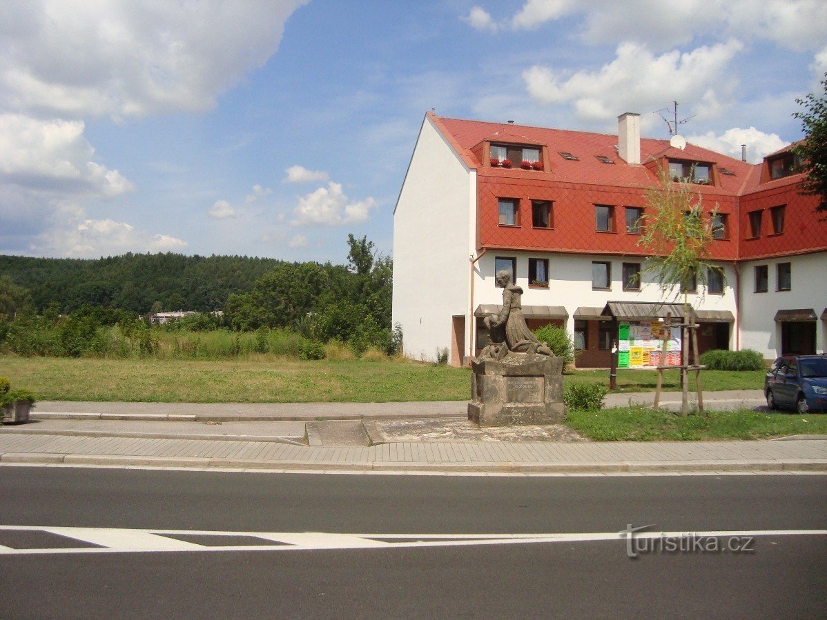 Česká Skalice-class TGMasaryka-monument to those who died in the First World War-Photo: Ulrych Mir.