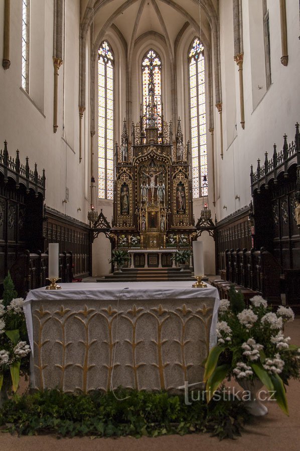 České Budějovice - Modèles heptiques dans l'église du monastère