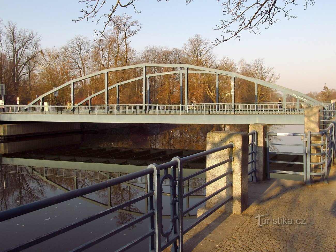 Ческе-Будеевице - Железный мост