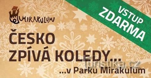 Der Tscheche singt Weihnachtslieder im Mirakulum Park