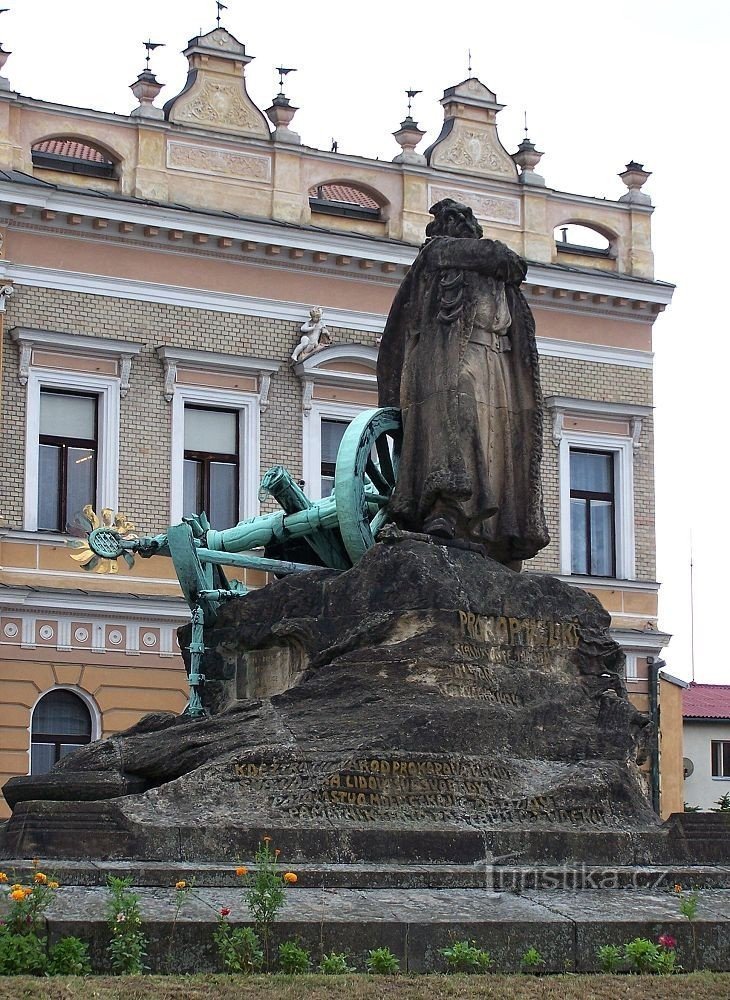 Český Brod - Pomnik Prokopa Holý .a