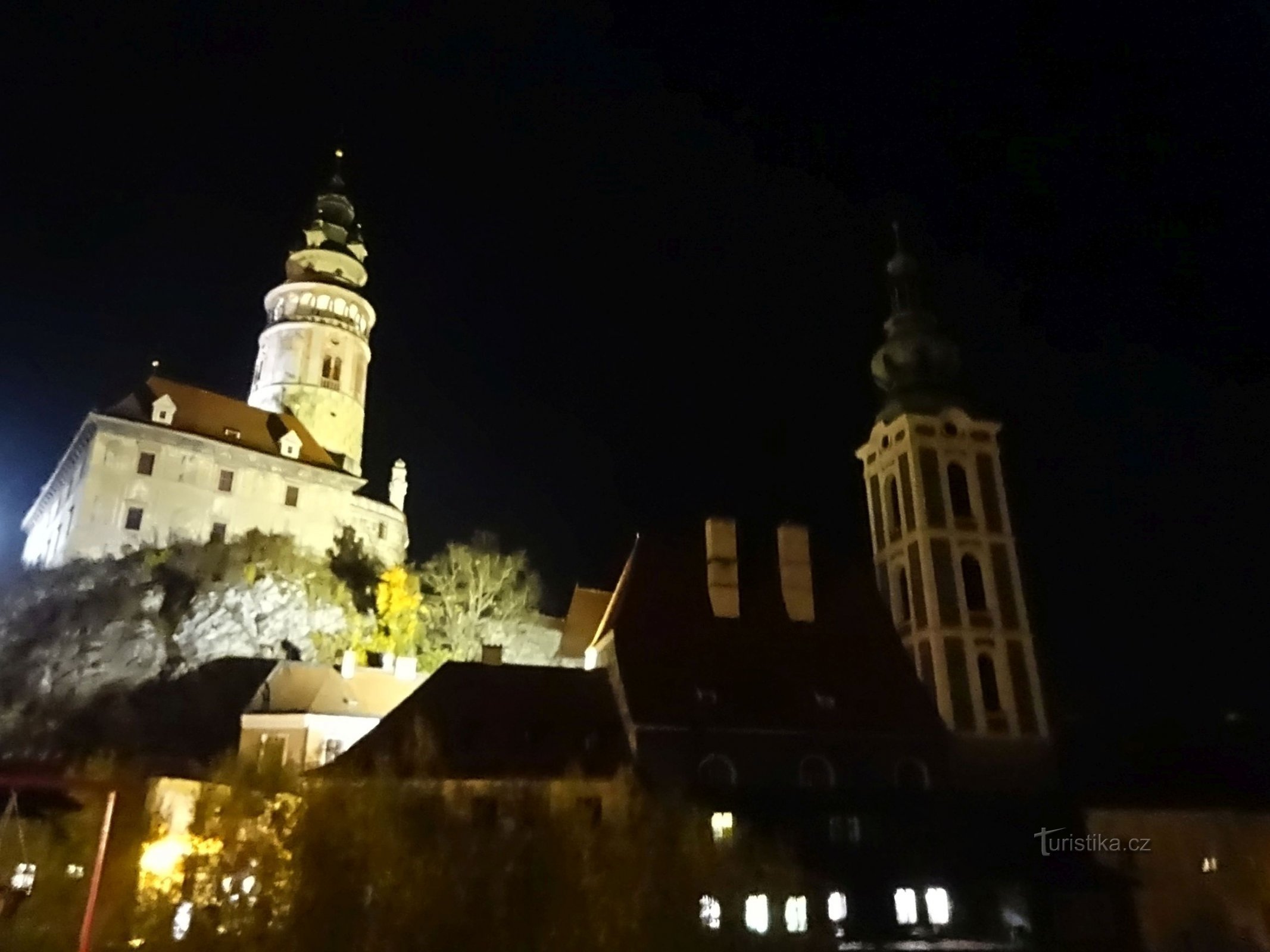 Český Krumlov en het kasteel met de kasteeltuin