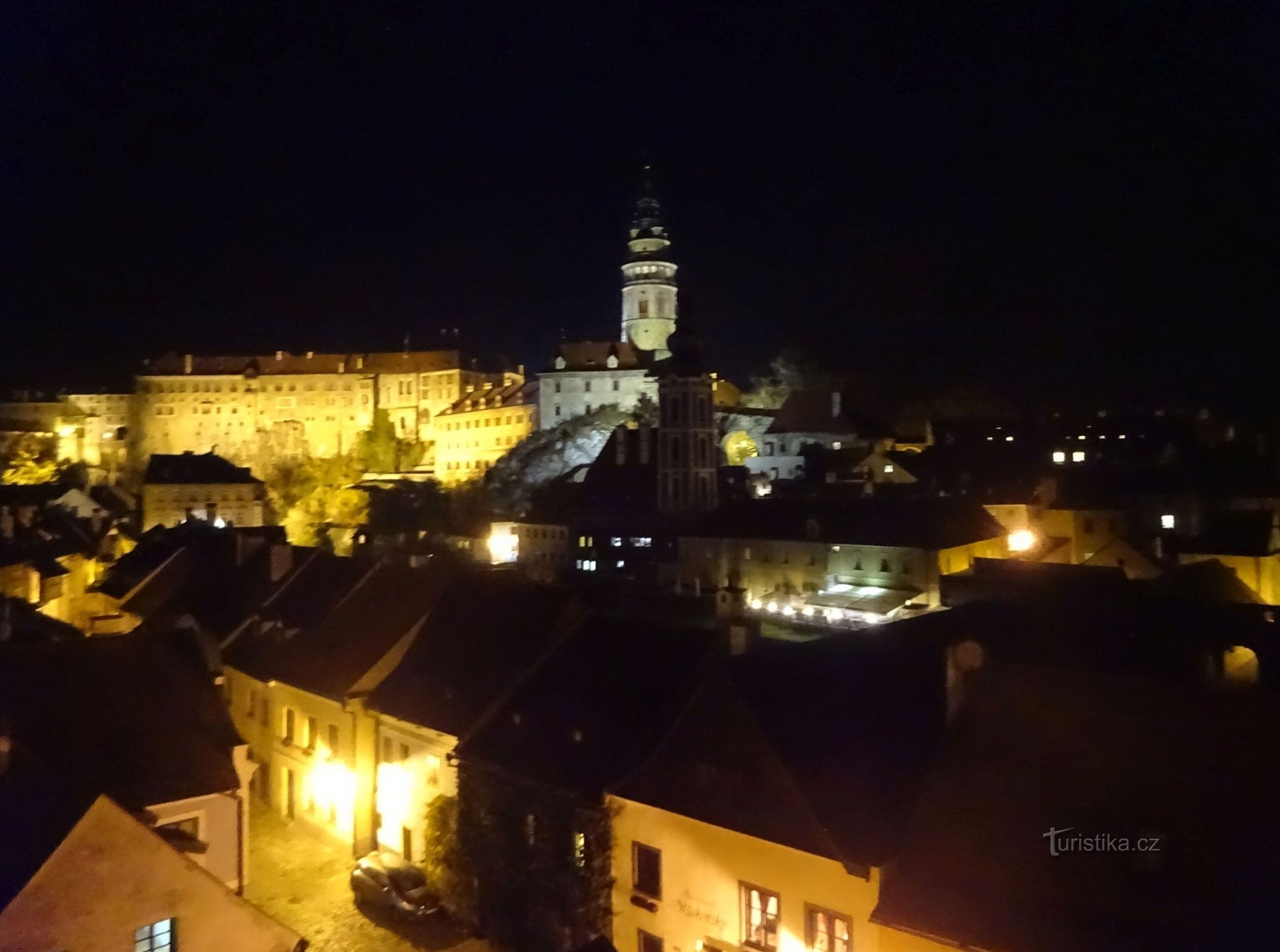 Český Krumlov i dvorac s vrtom dvorca