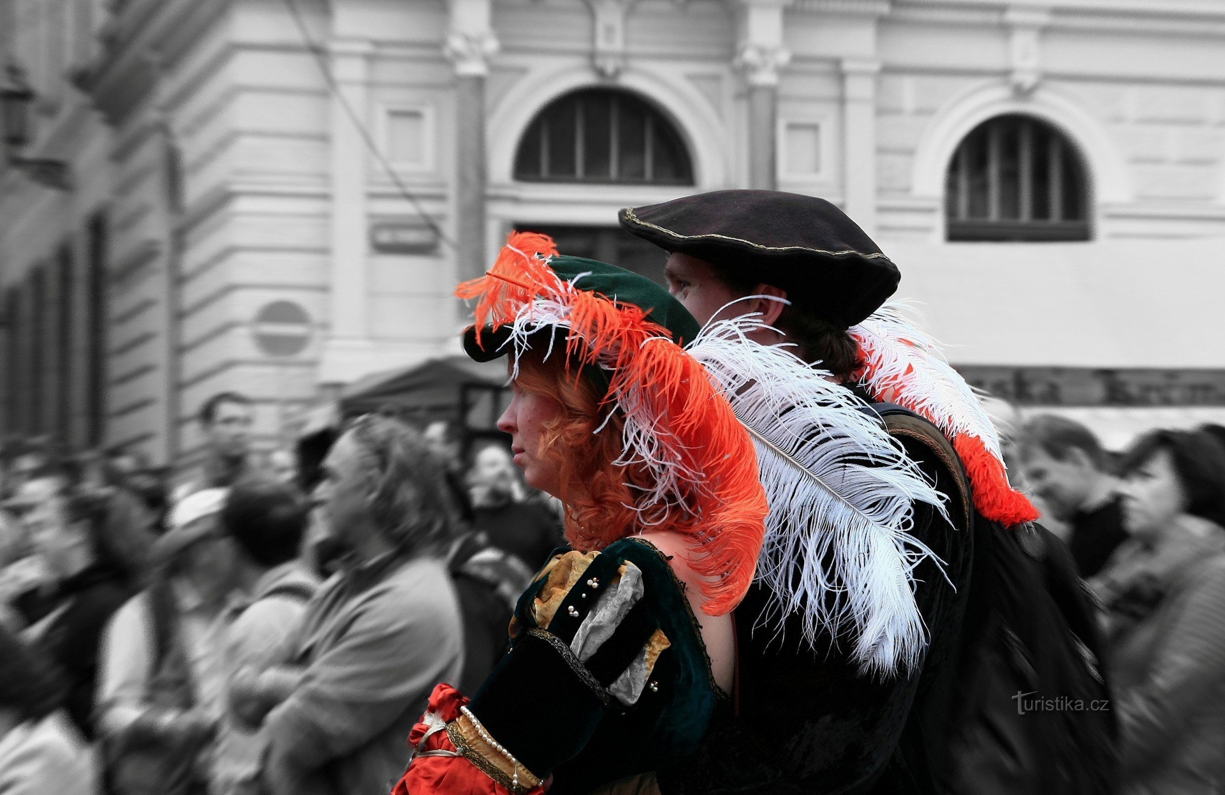 Český Krumlov - Festival peterolistne vrtnice 2014