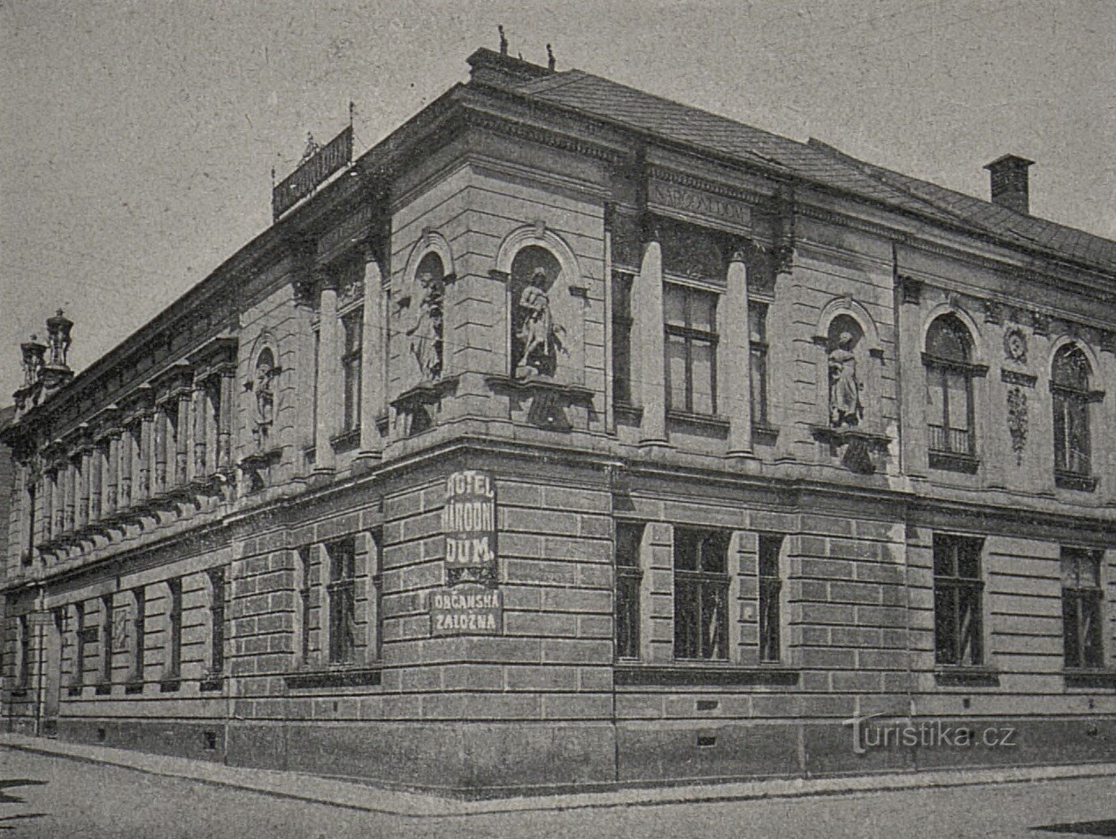 Czeski Dom Narodowy w Trutnovie przed 1917 r.