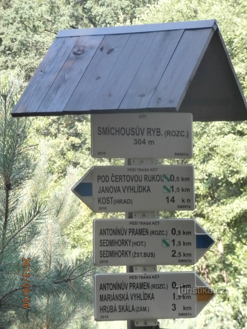 Paraíso bohemio-Sedmihorky, Hruboskalsko
