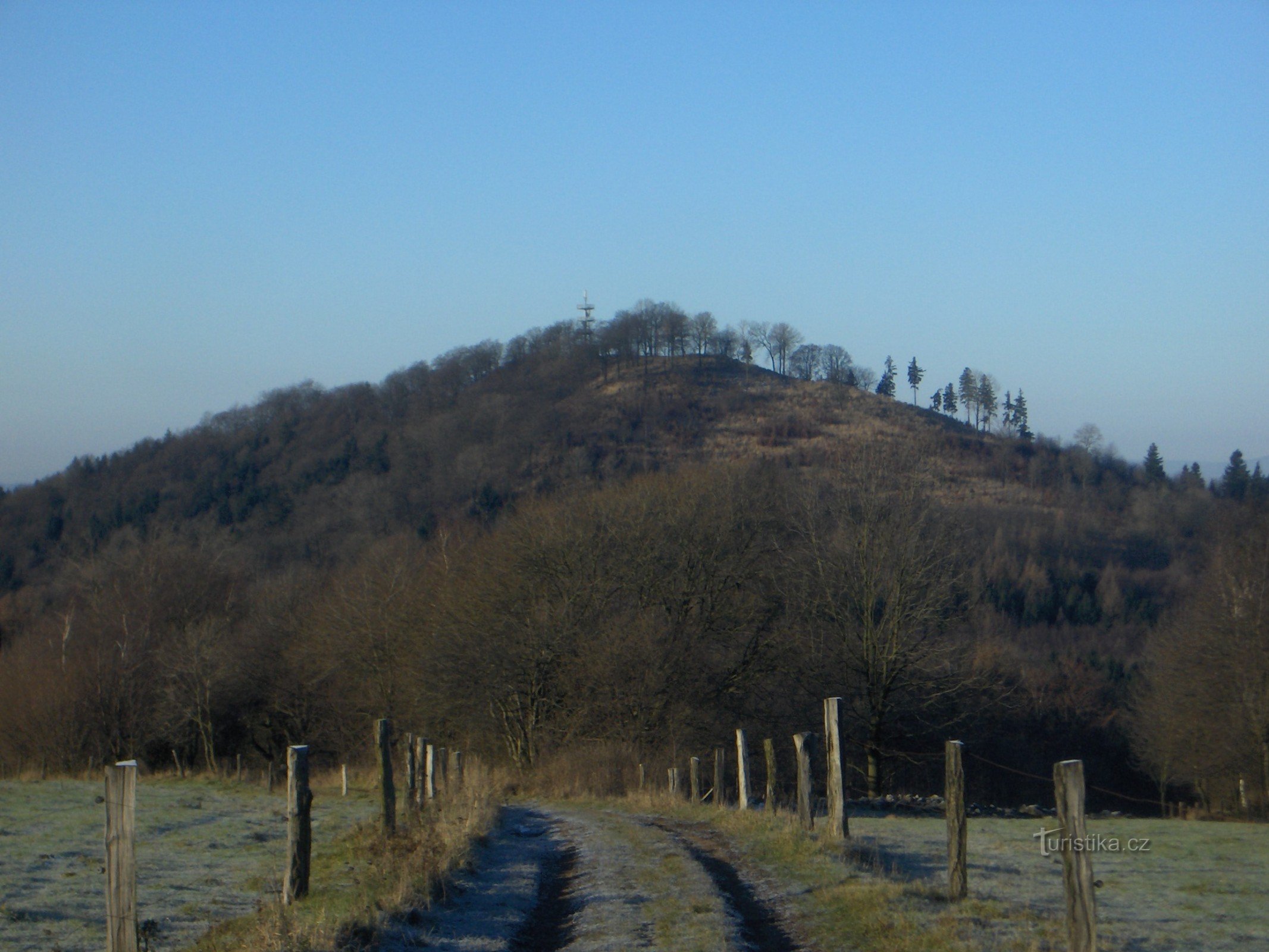 la strada per la sella sotto Varhoštěm