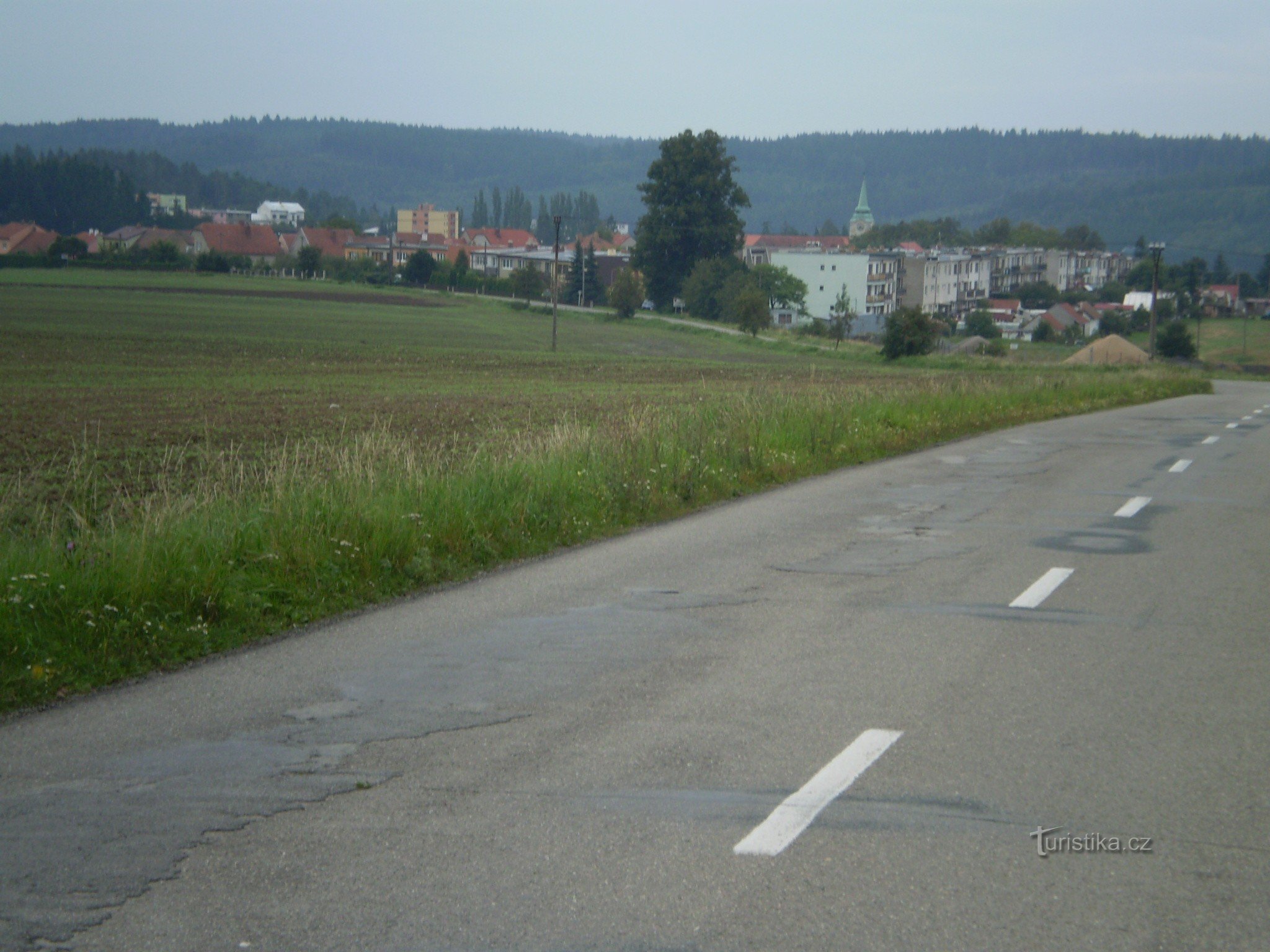 通往Vilémovice的道路