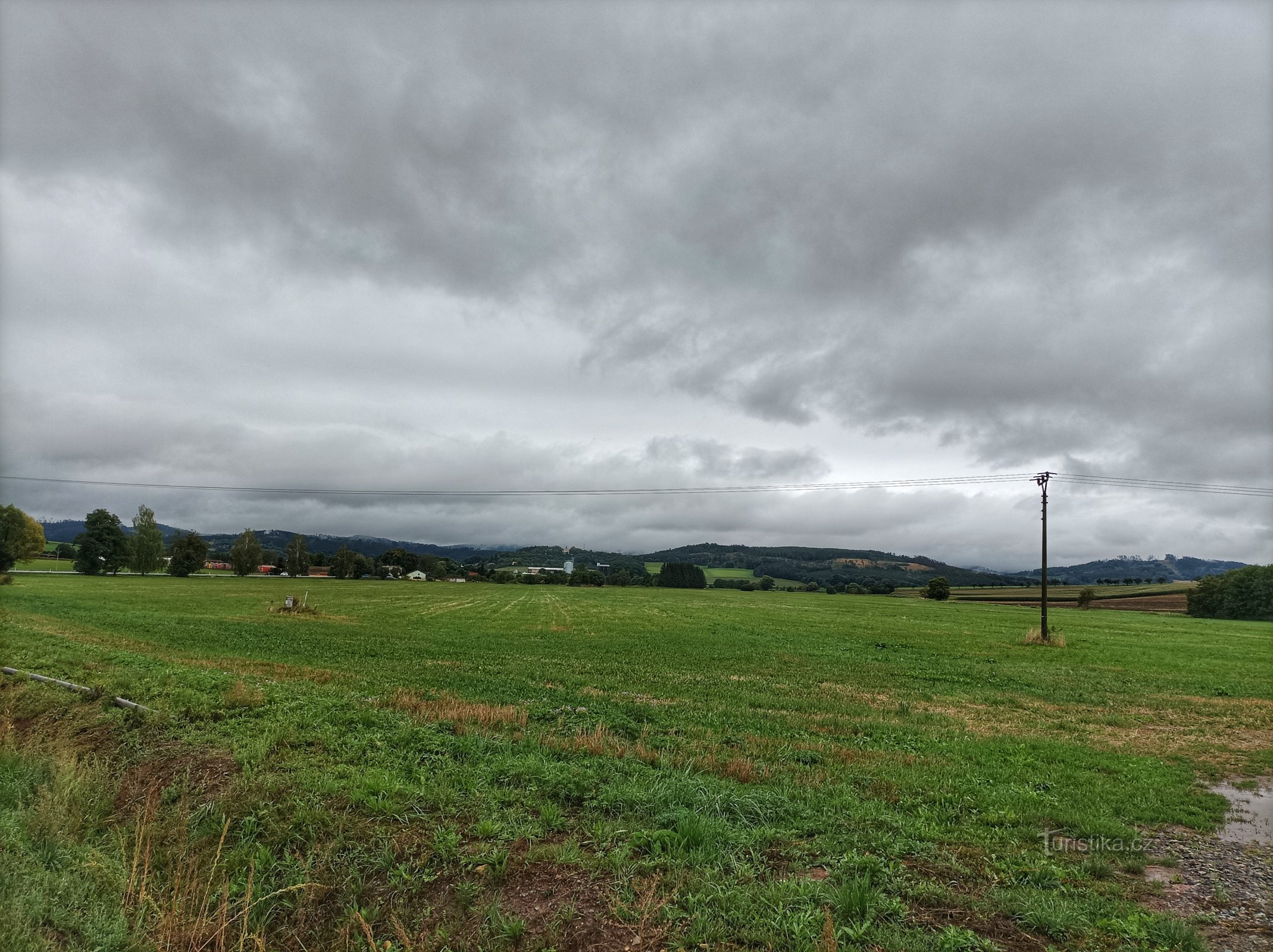 Estrada para Drahanská vrchovina para Jaroměřice.