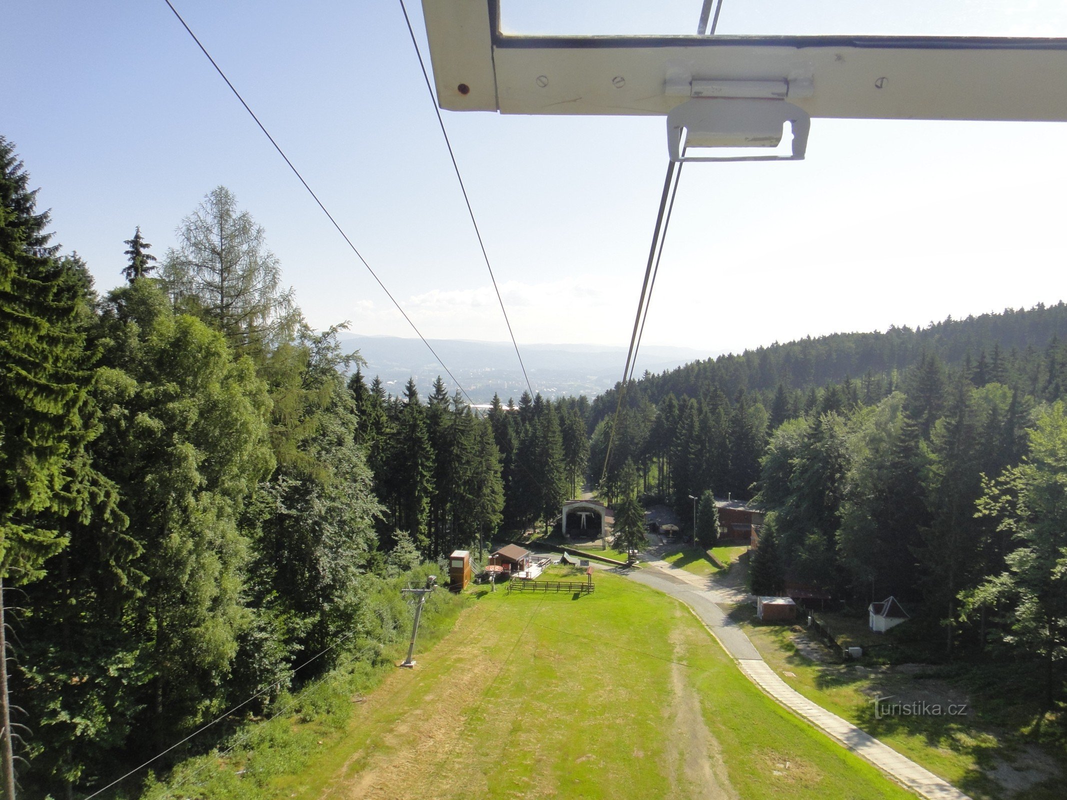 Fahrt mit der Seilbahn nach Ještěd