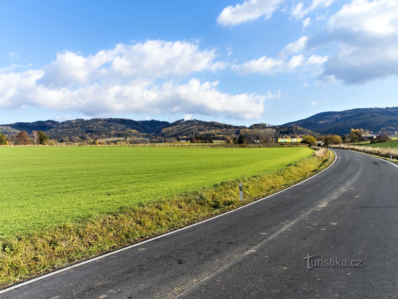 Weg nach Krásné