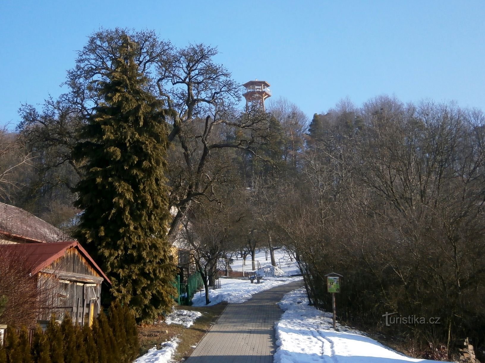 Resa till Milířský kopec (Vysoká nad Labem, 13.2.2017/XNUMX/XNUMX)