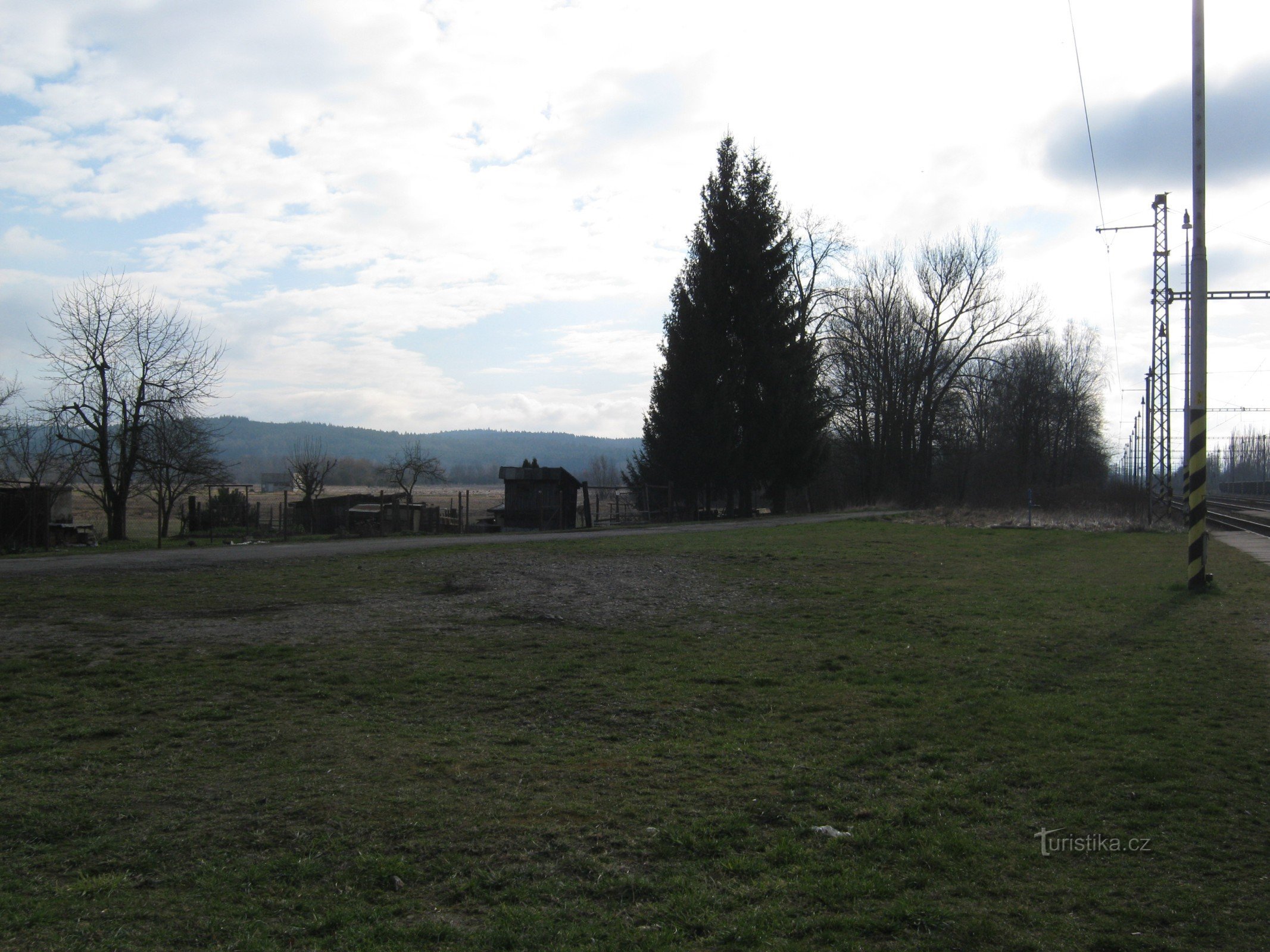 Die Straße von Ražice nach Heřman