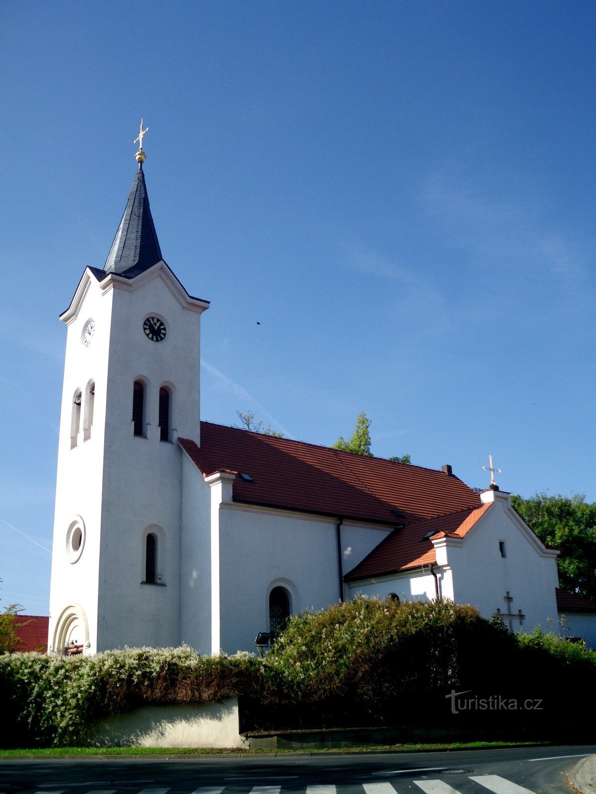 Čestlice - kyrkan St. Procopius