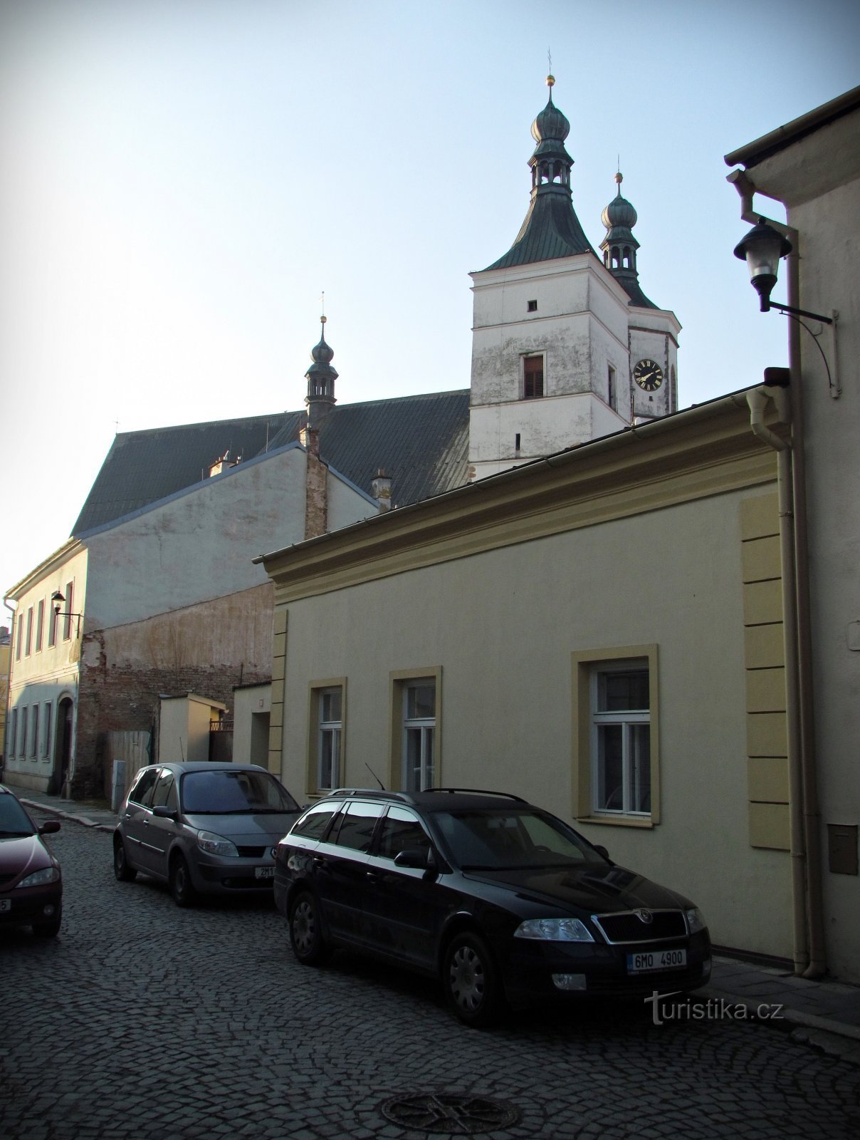 auf dem Weg zum Marktplatz vom Medelská-Tor