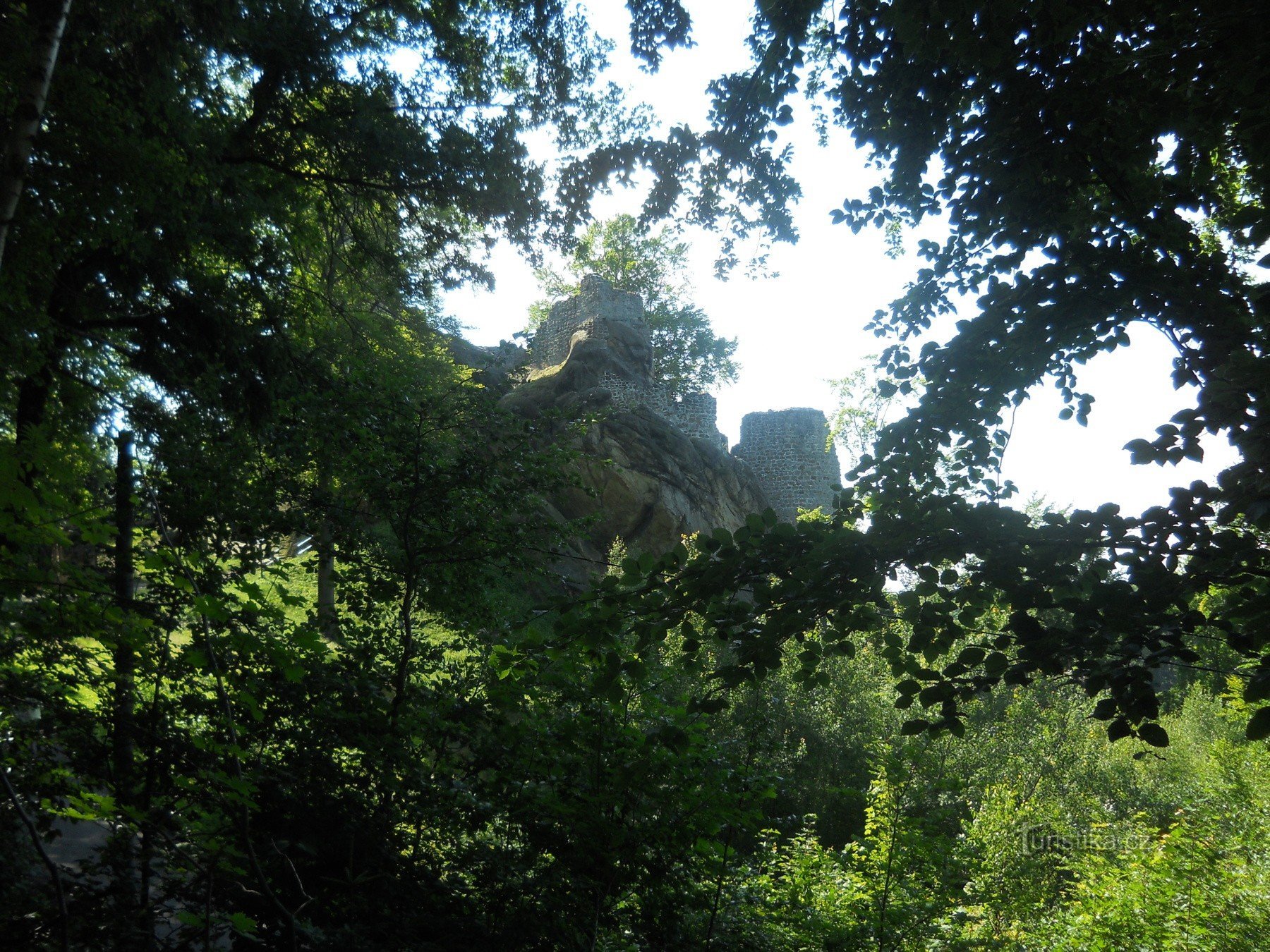 Sur le chemin de Frýdštejn