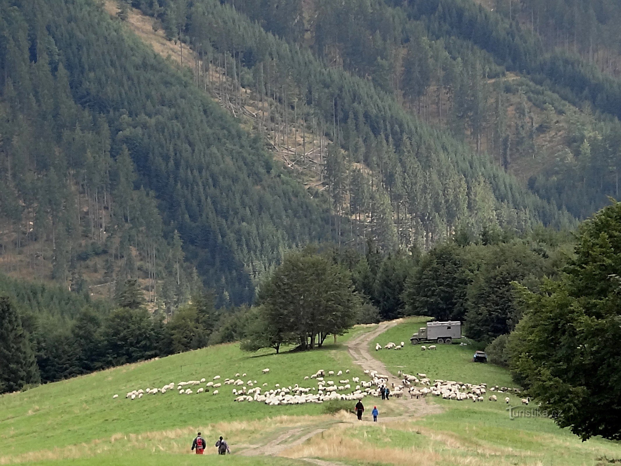 sur le chemin de Kamenitý