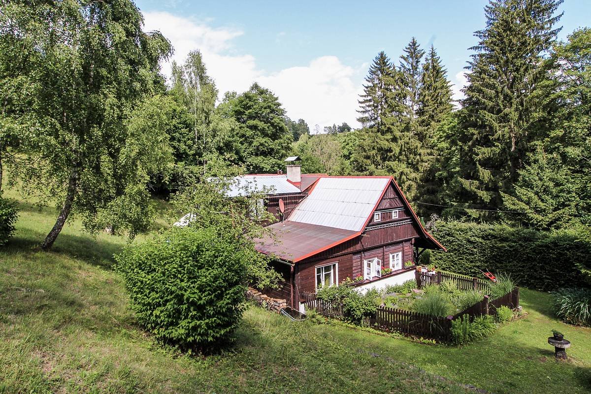 Domek w Czeskim Raju pośród natury